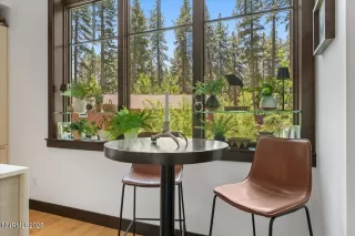 Photo #3: 250051338 Listing