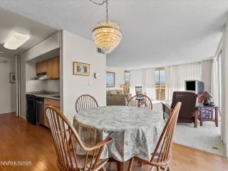 Photo #5: 250051385 Listing