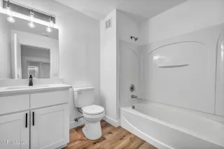 Photo #6: 250051392 Listing 