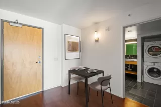 Photo #6: 250051460 Listing