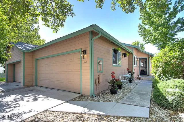 MLS: 250051512 Condo For Sale