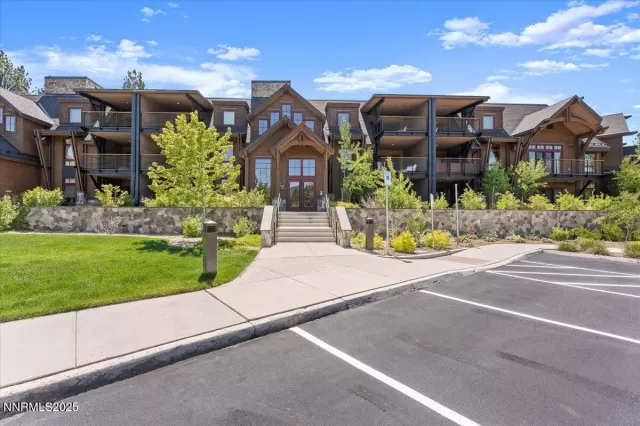 MLS: 250051544 Condo For Sale