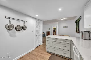 Photo #4: 250051568 Listing