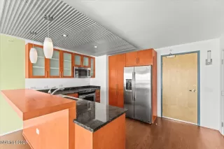 Photo #4: 250051640 Listing