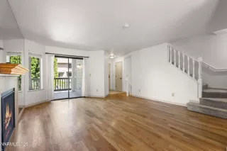 Photo #5: 250051641 Listing