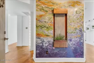 Photo #5: 250051680 Listing 