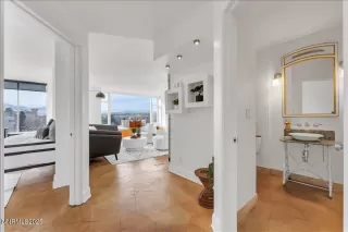 Photo #6: 250051680 Listing 