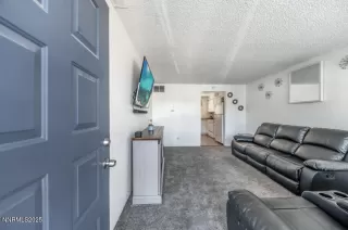 Photo #2: 250051698 Listing 