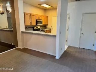 Photo #6: 250051736 Listing 