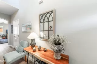 Photo #4: 250051778 Listing