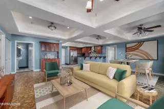 Photo #1: 250051796 Listing