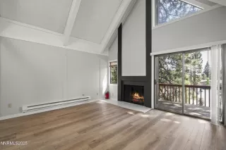 Photo #2: 250051807 Listing