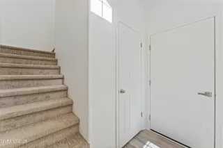 Photo #3: 250051880 Listing