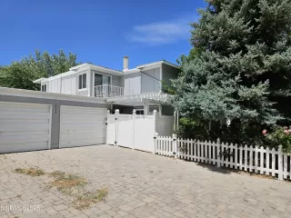 Click for more information on MLS # 250051919 : 7555 OFFENHAUSER DRIVE More Details about MLS # 250051919 : 7555 OFFENHAUSER DRIVE