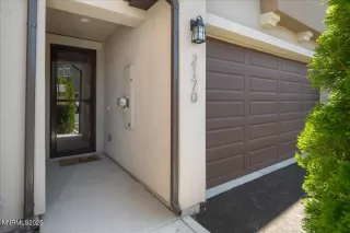 Photo #3: 250051928 Listing