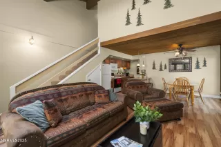 Photo #6: 250051936 Listing