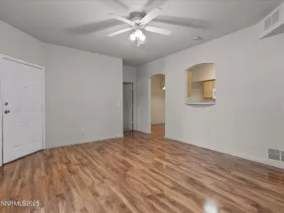 Photo #4: 250051954 Listing 