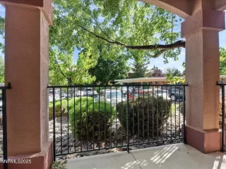 Photo #5: 250051954 Listing 