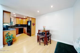 Photo #6: 250052035 Listing 