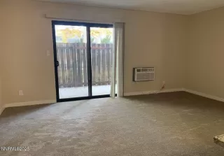 Photo #4: 250052043 Listing 