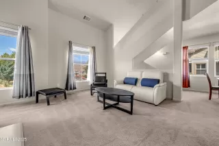 Photo #3: 250052068 Listing 