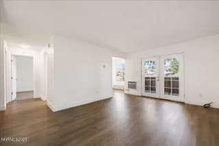 Photo #4: 250052112 Listing 