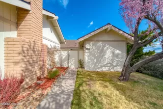 Photo #1: 250052138 Listing