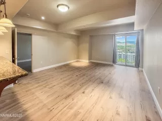 Photo #4: 250052169 Listing