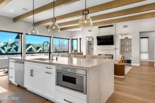 Photo #4: 250052199 Listing 