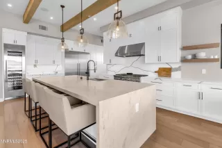 Photo #5: 250052199 Listing 