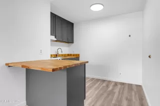 Photo #6: 250052209 Listing 