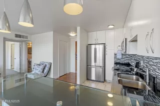 Photo #2: 250052234 Listing 