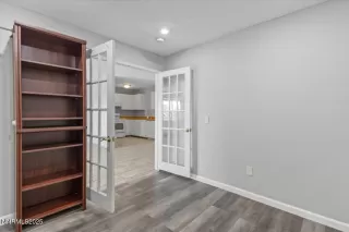 Photo #4: 250052263 Listing 