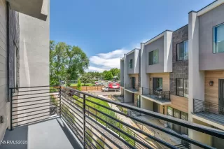 Photo #1: 250052283 Listing 