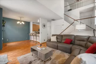 Photo #4: 250052332 Listing 