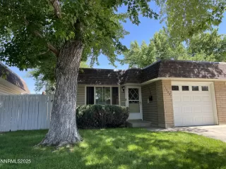 Photo #2: 250052359 Listing 