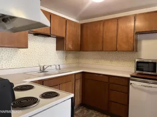 Photo #6: 250052359 Listing 