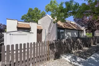 Photo #1: 250052397 Listing 