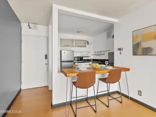 Photo #3: 250052400 Listing 