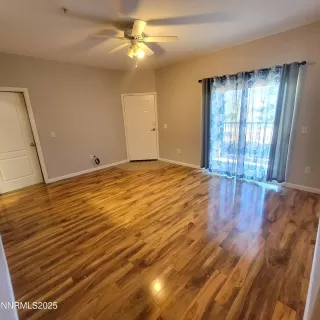 Photo #6: 250052429 Listing 