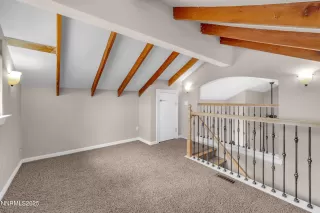 Photo #3: 250052448 Listing 