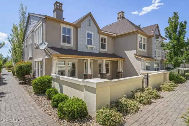 MLS: 250052514 Condo For Sale