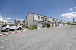 Photo #1: 250052598 Listing 