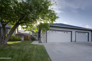 Photo #2: 250052610 Listing 