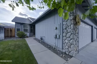 Photo #3: 250052610 Listing 