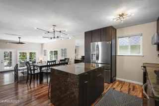 Photo #2: 250052622 Listing