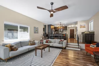 Photo #6: 250052622 Listing