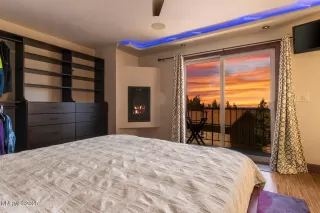 Photo #1: 250052623 Listing