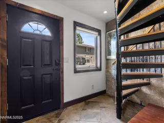 Photo #5: 250052623 Listing