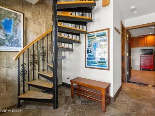 Photo #6: 250052623 Listing